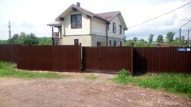 Общий вид ворот снаружи